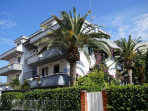 Apartment Cala Luna-3 by Interhome